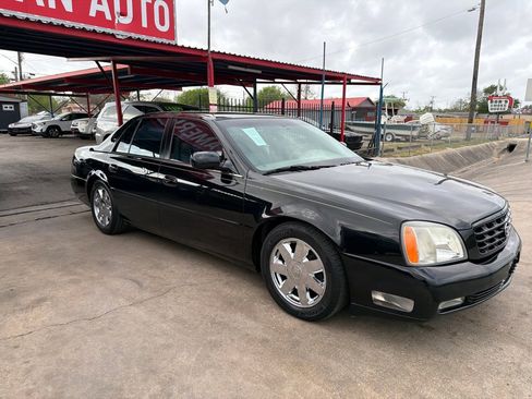 Used 2005 Cadillac De Ville DTS w/ Equipment Group image 20