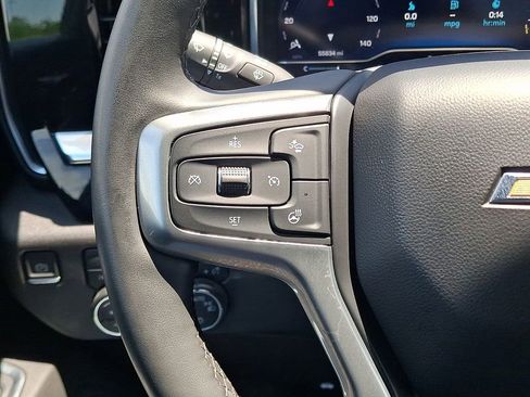 Used 2023 Chevrolet Silverado 1500 LT AWD/4WD image 20