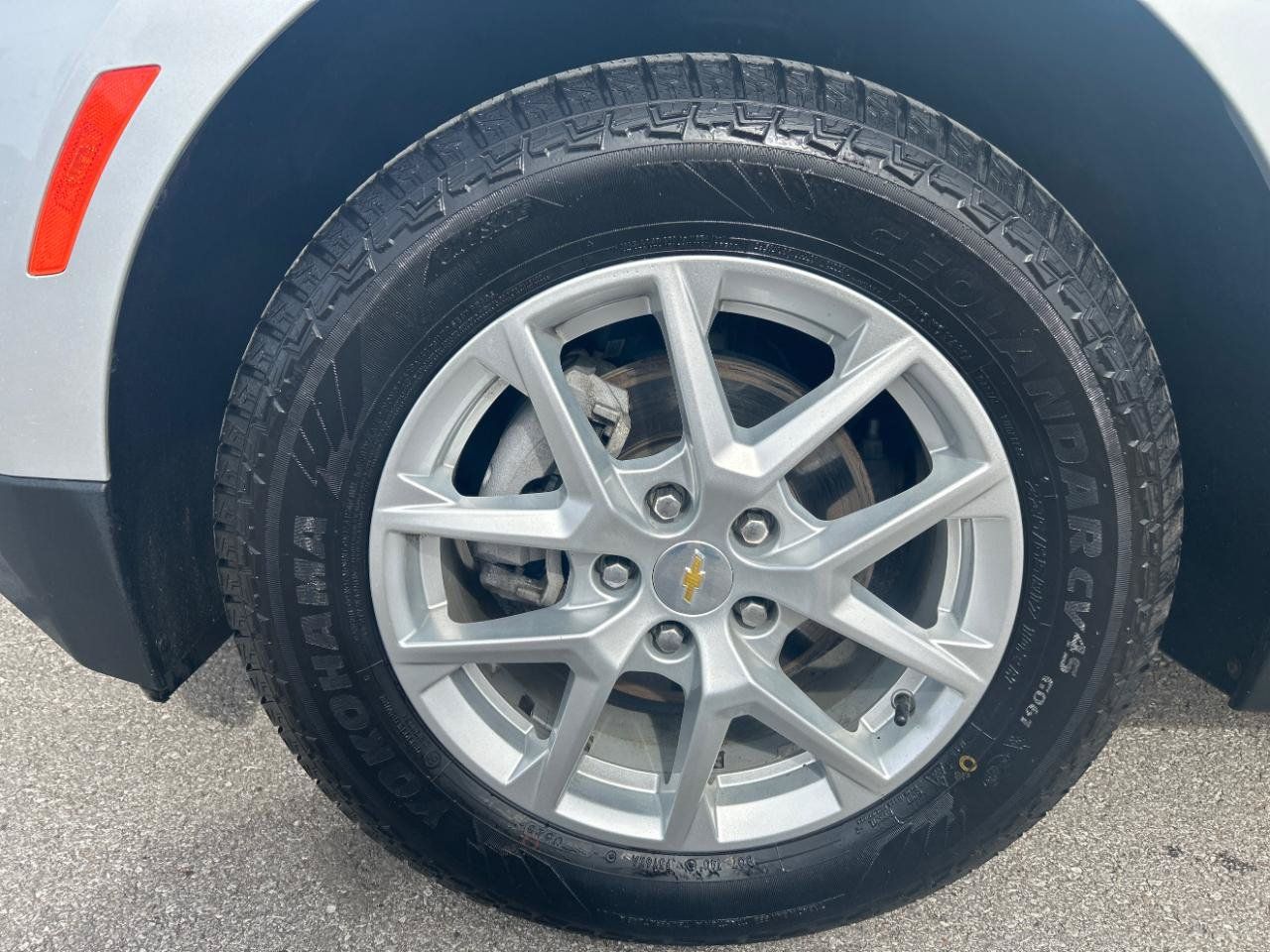 Used 2022 Chevrolet Equinox LT AWD/4WD image 11