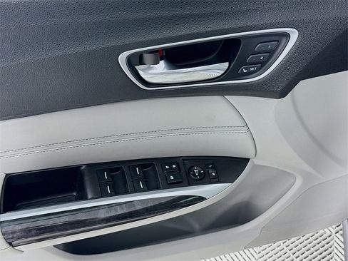 Used 2018 Acura TLX V6 w/ Technology Package image 19