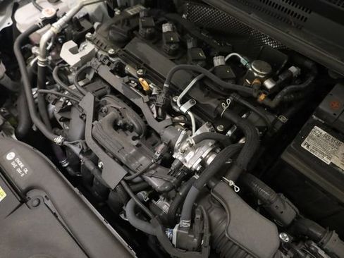 Used 2024 Toyota Corolla LE image 11