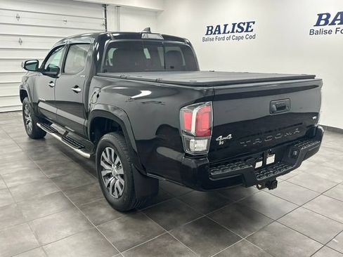 Used 2022 Toyota Tacoma Limited AWD/4WD image 7