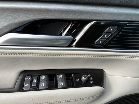 New 2026 Jeep Grand Wagoneer Limited AWD/4WD image 7