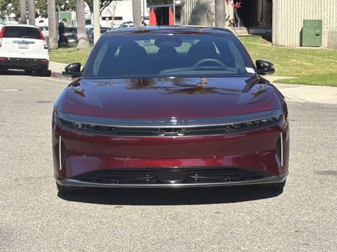Used 2024 Lucid Air Pure image 2