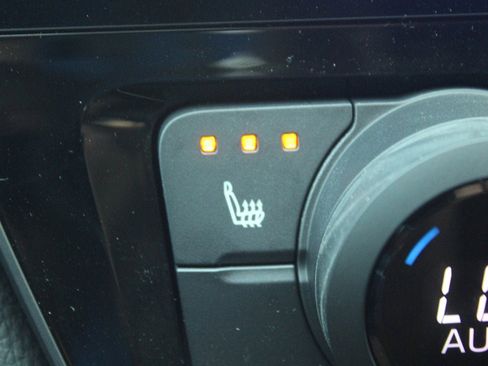 Used 2026 Toyota Grand Highlander XLE image 4