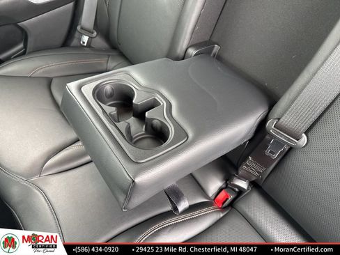 Used 2023 Jeep Compass Latitude image 23