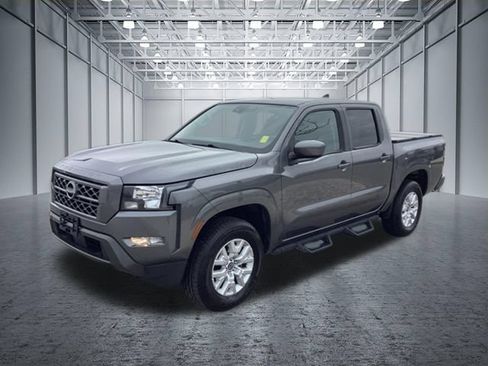 Used 2022 Nissan Frontier SV AWD/4WD image 1
