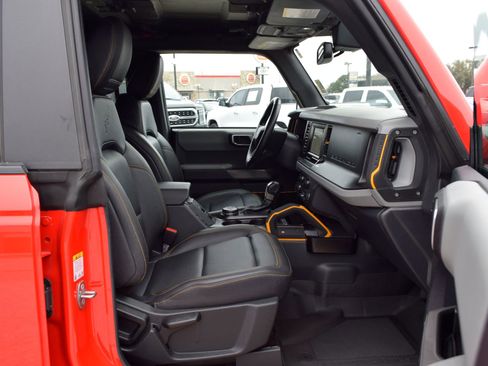 Certified 2023 Ford Bronco Badlands image 23