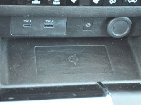 Used 2024 Mitsubishi Outlander SE image 27