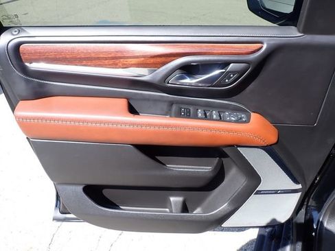 Used 2023 GMC Yukon Denali Ultimate image 22