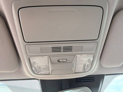 Used 2020 Honda CR-V LX image 25