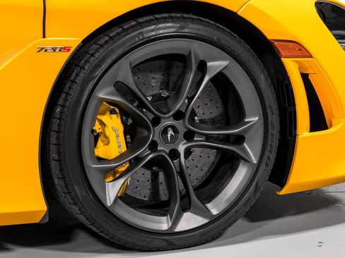 Used 2022 McLaren 720S Spider RWD image 47