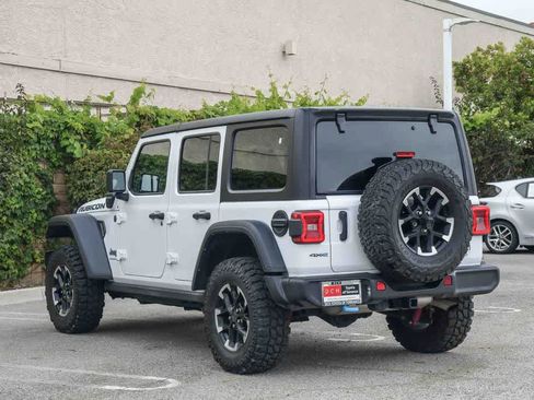Used 2024 Jeep Wrangler Unlimited Rubicon 4xe AWD/4WD image 11