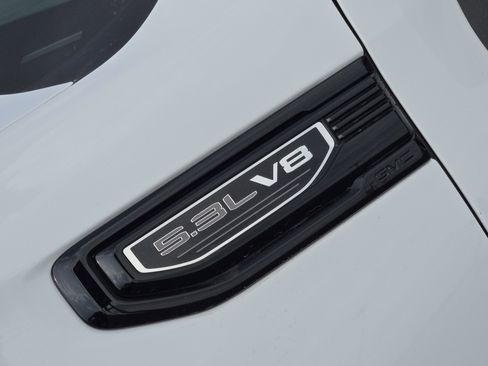 New 2025 GMC Sierra 1500 Pro w/ Graphite Edition image 7