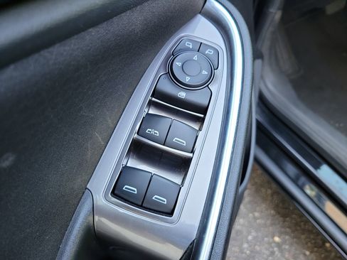 Used 2022 Chevrolet Malibu LT image 17