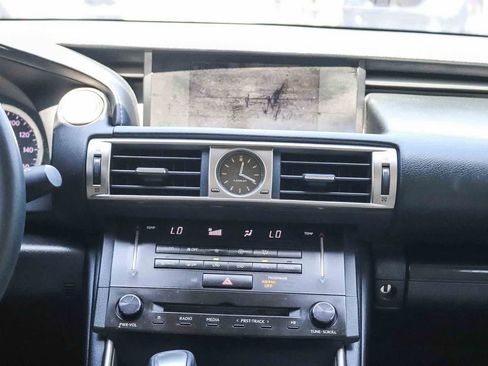 Used 2014 Lexus IS 250 w/ Navigation Package RWD image 13