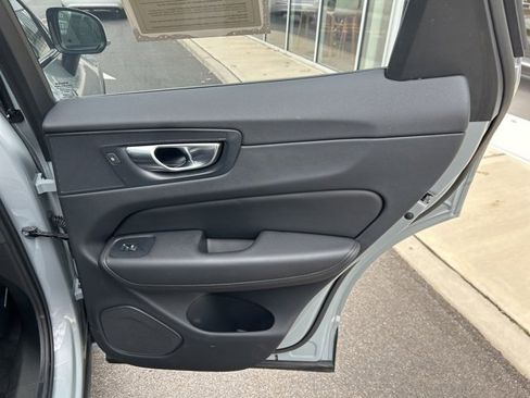 Certified 2025 Volvo XC60 B5 Plus image 12