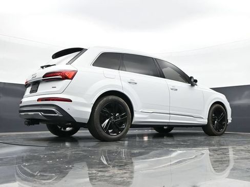 Used 2023 Audi Q7 3.0T Prestige w/ Prestige Package AWD/4WD image 36