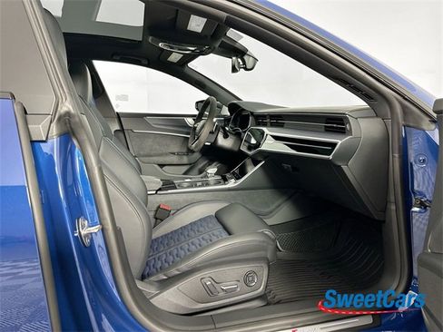 Used 2024 Audi RS 7 Performance image 10