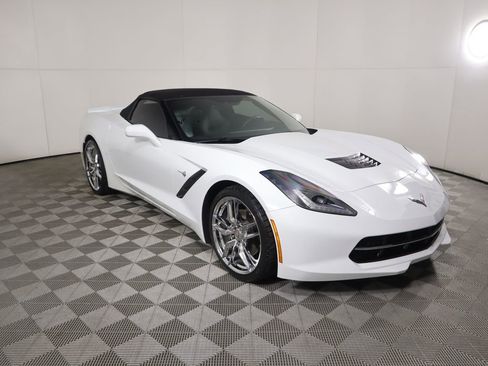 Used 2019 Chevrolet Corvette Stingray Convertible w/ 1LT image 11