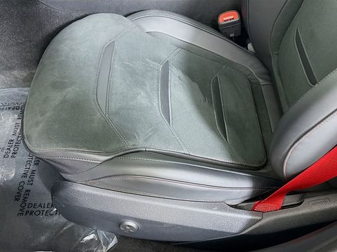 Used 2024 Mercedes-Benz C 43 AMG 4MATIC Sedan image 18