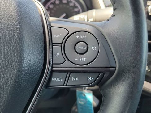 Used 2023 Toyota Camry SE FWD image 21