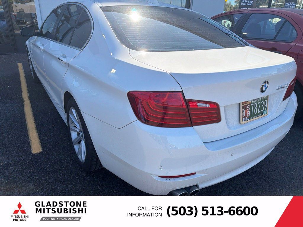 Used 2014 BMW 535d Sedan RWD image 23