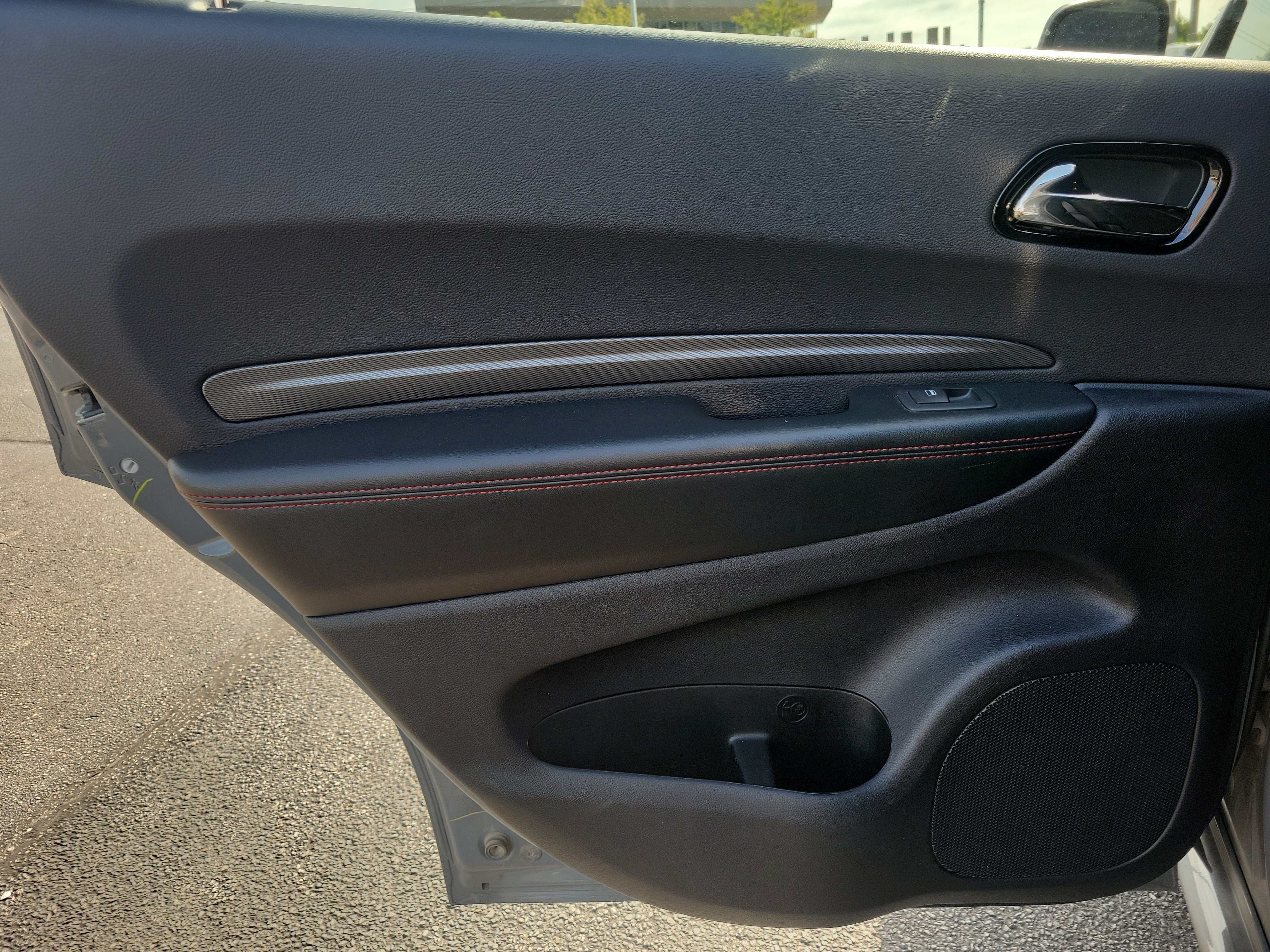 Used 2025 Dodge Durango GT AWD/4WD image 17