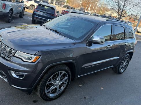 Used 2019 Jeep Grand Cherokee Overland image 7