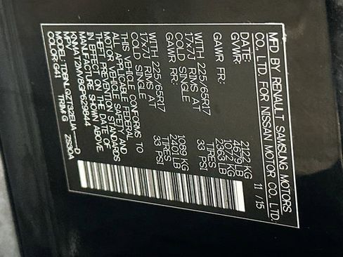 Used 2016 Nissan Rogue SV image 33