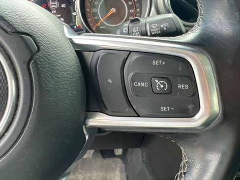 Certified 2019 Jeep Wrangler Unlimited Sahara AWD/4WD image 14