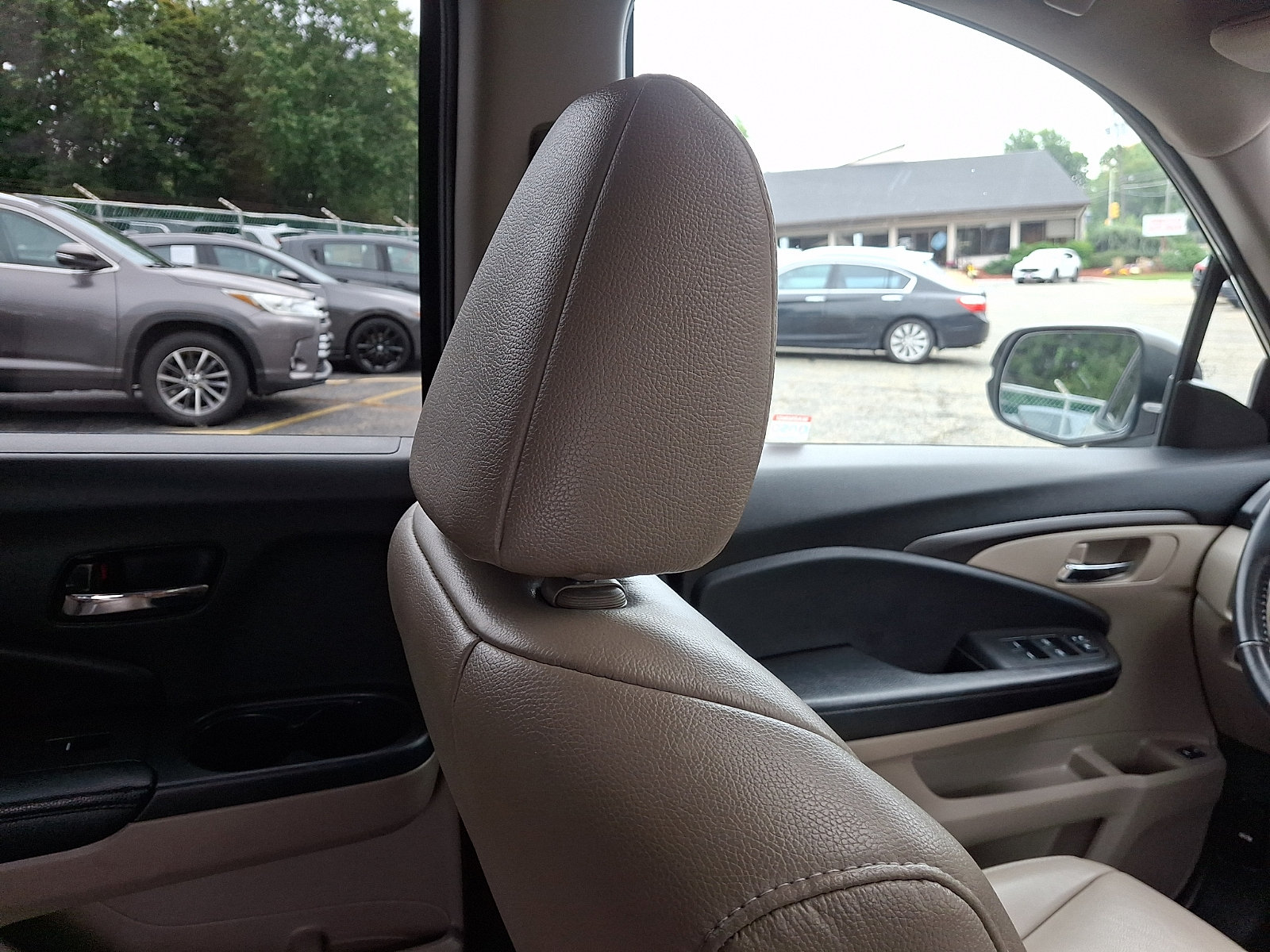 Used 2018 Honda Pilot EX-L image 13