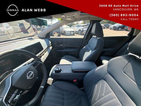 Used 2024 Nissan Ariya AWD image 10