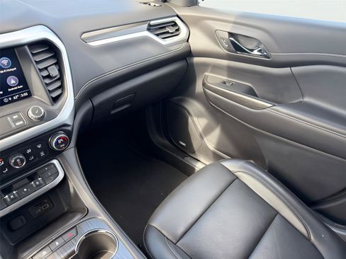 Certified 2023 GMC Acadia SLT FWD image 27