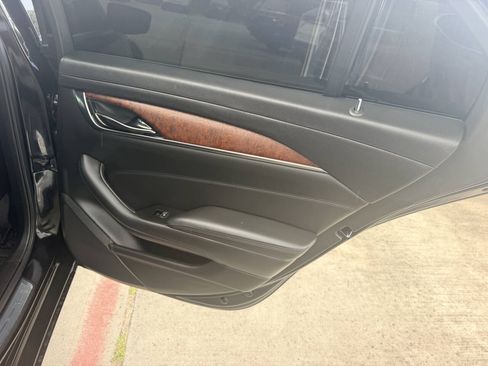 Used 2019 Cadillac CTS Luxury RWD image 19
