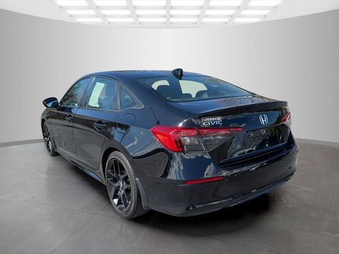 Used 2023 Honda Civic Sport image 4