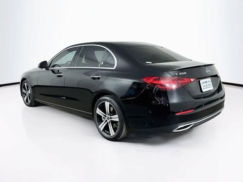 Used 2024 Mercedes-Benz C 300 Sedan image 4