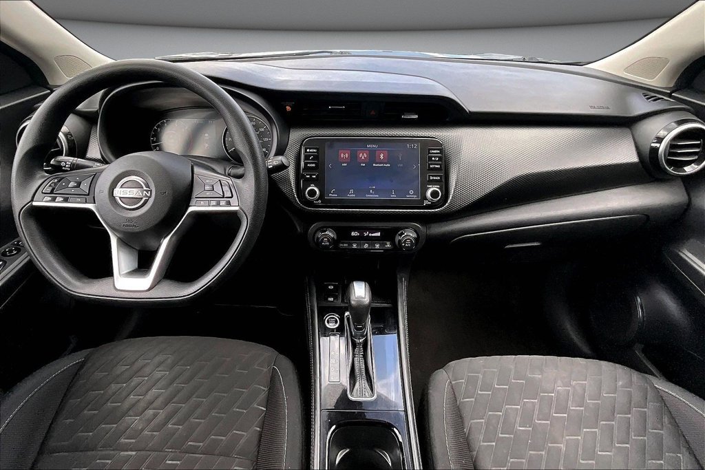 Used 2022 Nissan Kicks SV FWD image 7