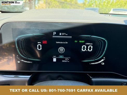 Used 2023 Kia Niro EX FWD image 16