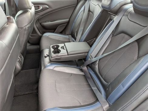 Used 2016 Chrysler 200 S w/ Comfort Group image 24