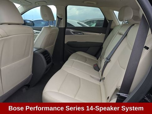 Used 2023 Cadillac XT5 Premium Luxury w/ Technology Package image 8