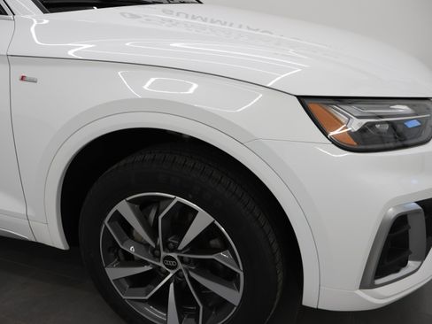 Used 2024 Audi Q5 2.0T Premium Plus AWD/4WD image 30