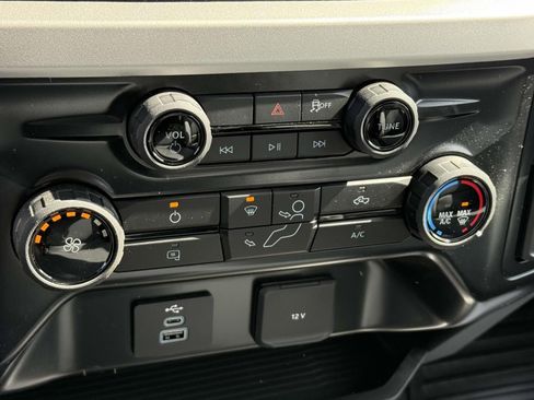 New 2025 Ford F550 4x4 Crew Cab Super Duty image 14