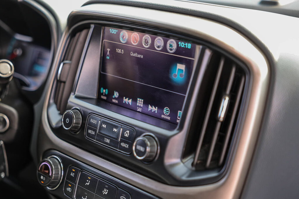 Used 2018 Chevrolet Colorado Z71 w/ Z71 Midnight Edition AWD/4WD image 5