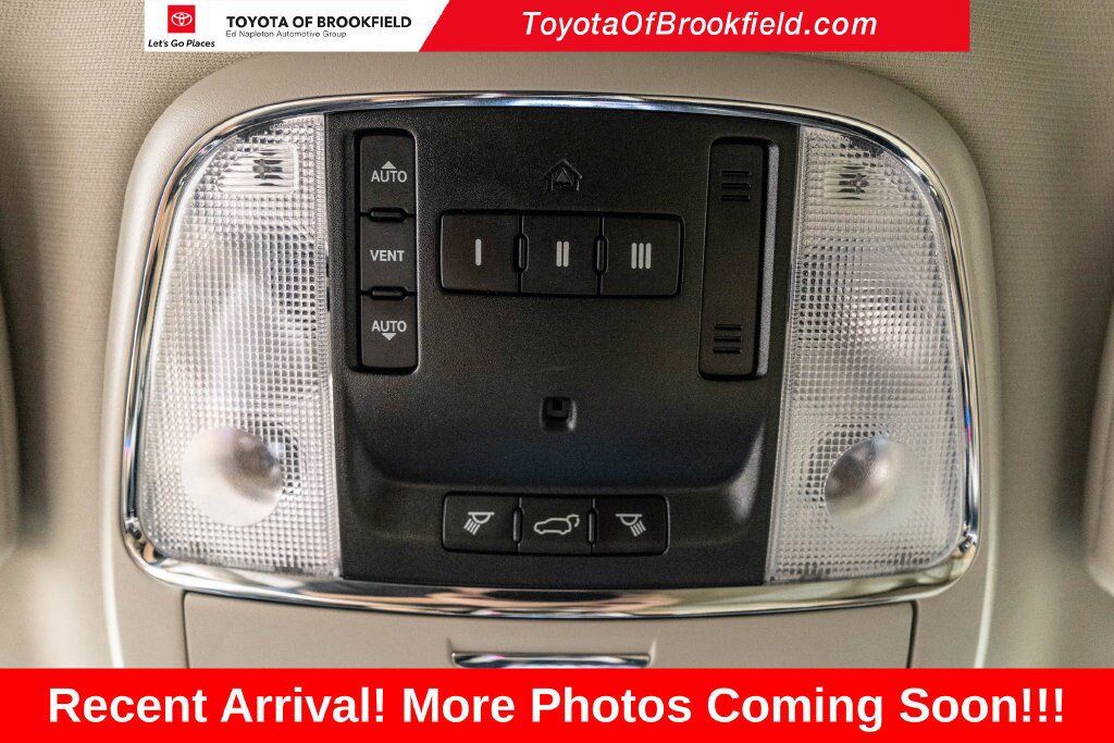 Used 2018 Dodge Durango Citadel w/ Technology Group AWD/4WD image 30