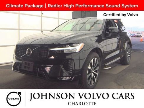 Used 2025 Volvo XC60 B5 Core image 3