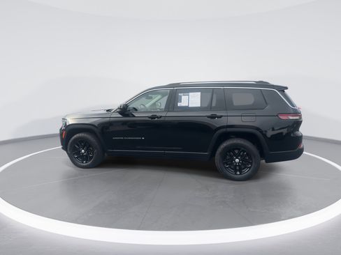 Used 2021 Jeep Grand Cherokee L Laredo w/ Luxury Tech Group I image 6