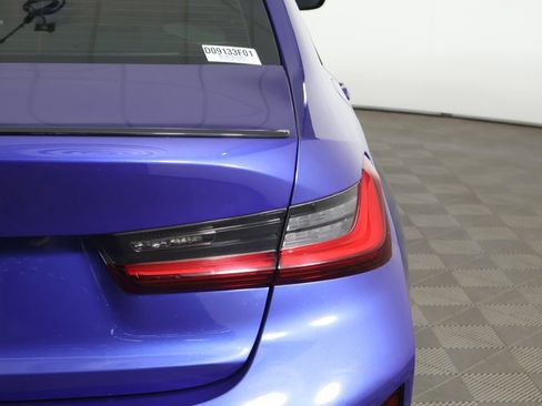 Used 2023 BMW 330i xDrive Sedan w/ M Sport Package image 18