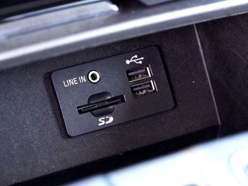 Used 2015 Ford F150 XLT w/ Equipment Group 302A Luxury image 20