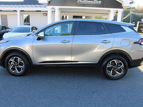 Used 2024 Kia Sportage LX image 5